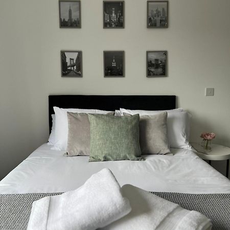 Hemel Apartments - Serenity Suite Hemel Hempstead Buitenkant foto