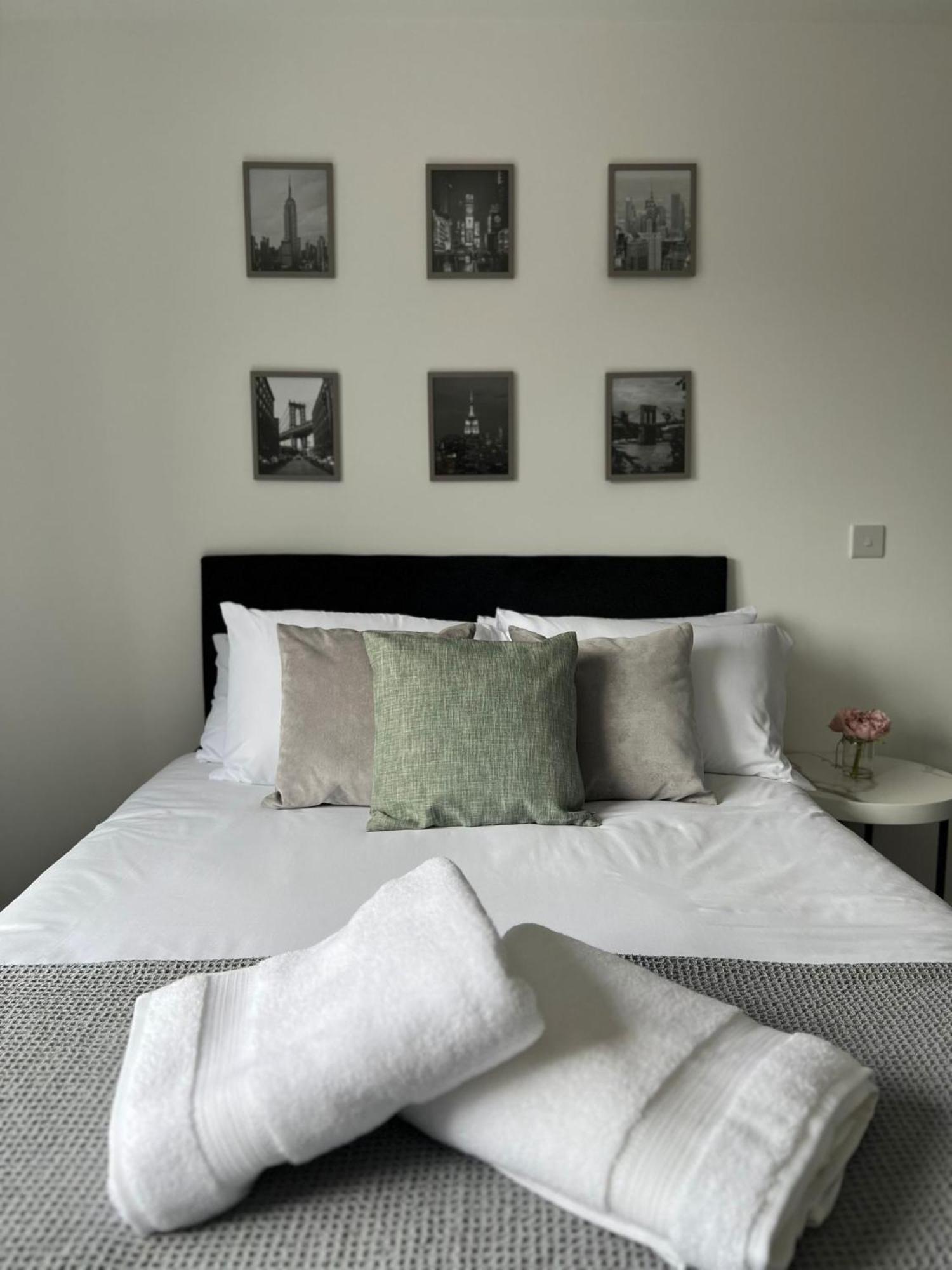 Hemel Apartments - Serenity Suite Hemel Hempstead Buitenkant foto